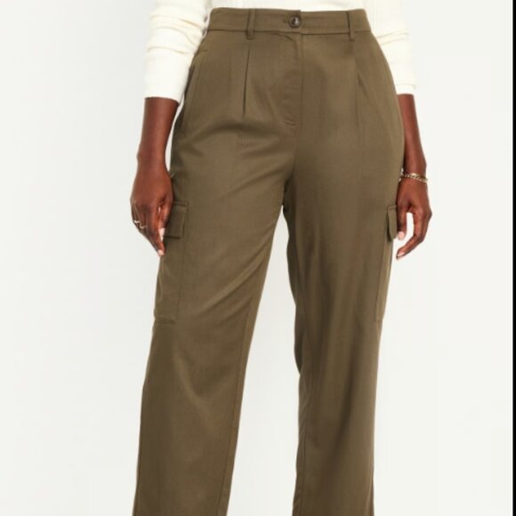 Old Navy Trousers - Picture 1 of 7